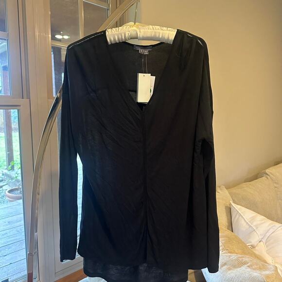 Vince Women's Small Top Black V-Neck Long Sleeve NWT - Picture 1 of 2